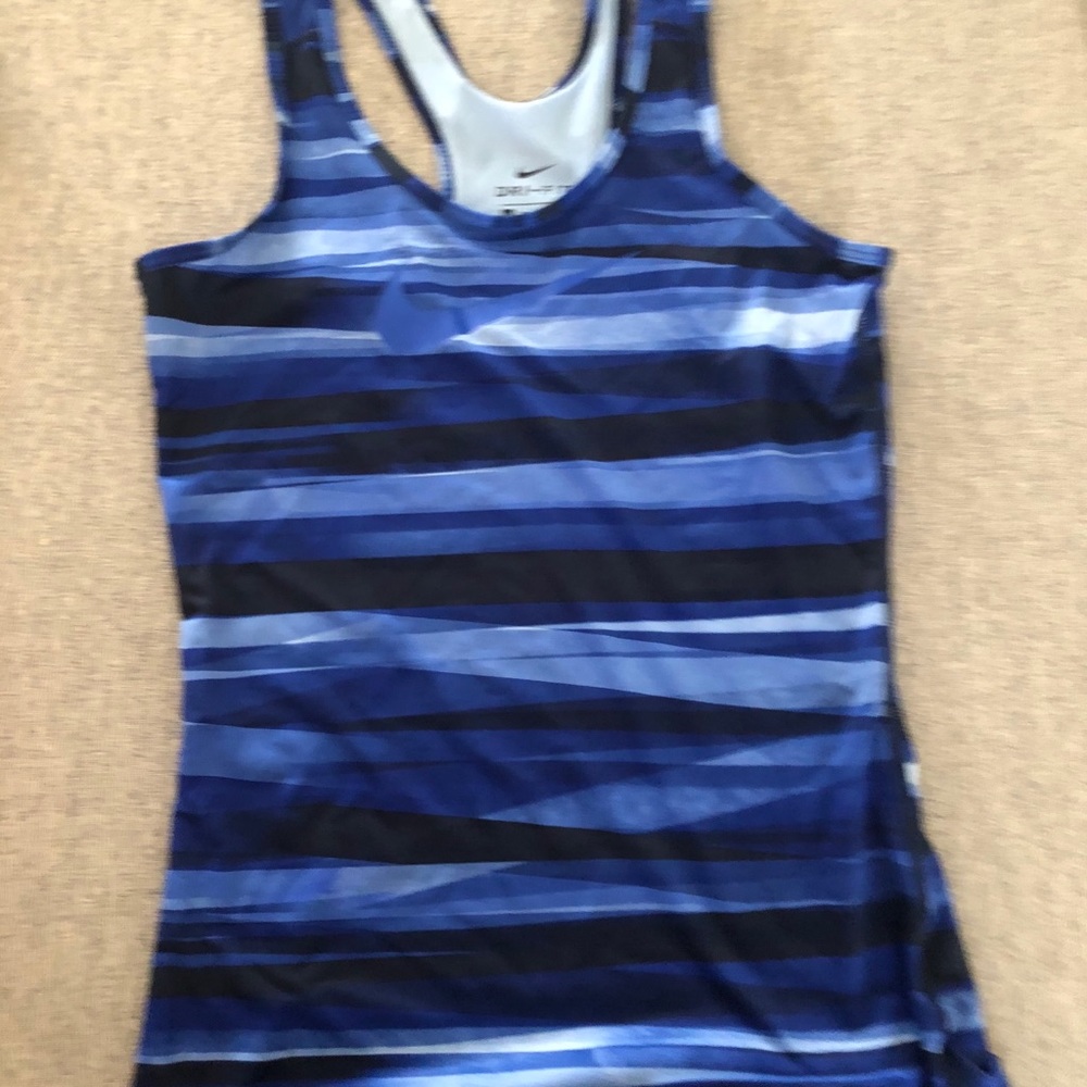 Nike racer back tank